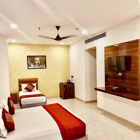 ניו דלהי Amora Rooms Dwarka מראה חיצוני תמונה