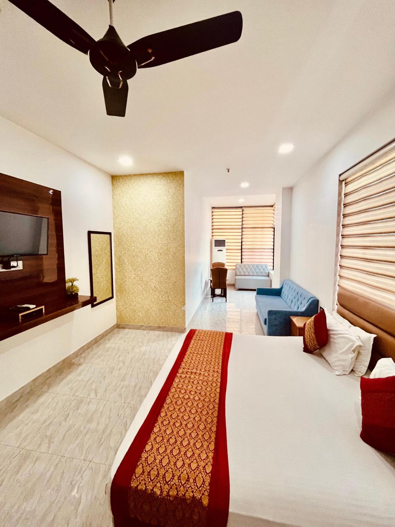 ניו דלהי Amora Rooms Dwarka מראה חיצוני תמונה